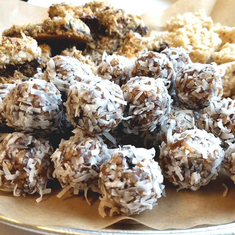 Grandma Nona's Date Balls Recipe